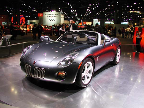 NYAS_2004_Pontiac_Solstice_02